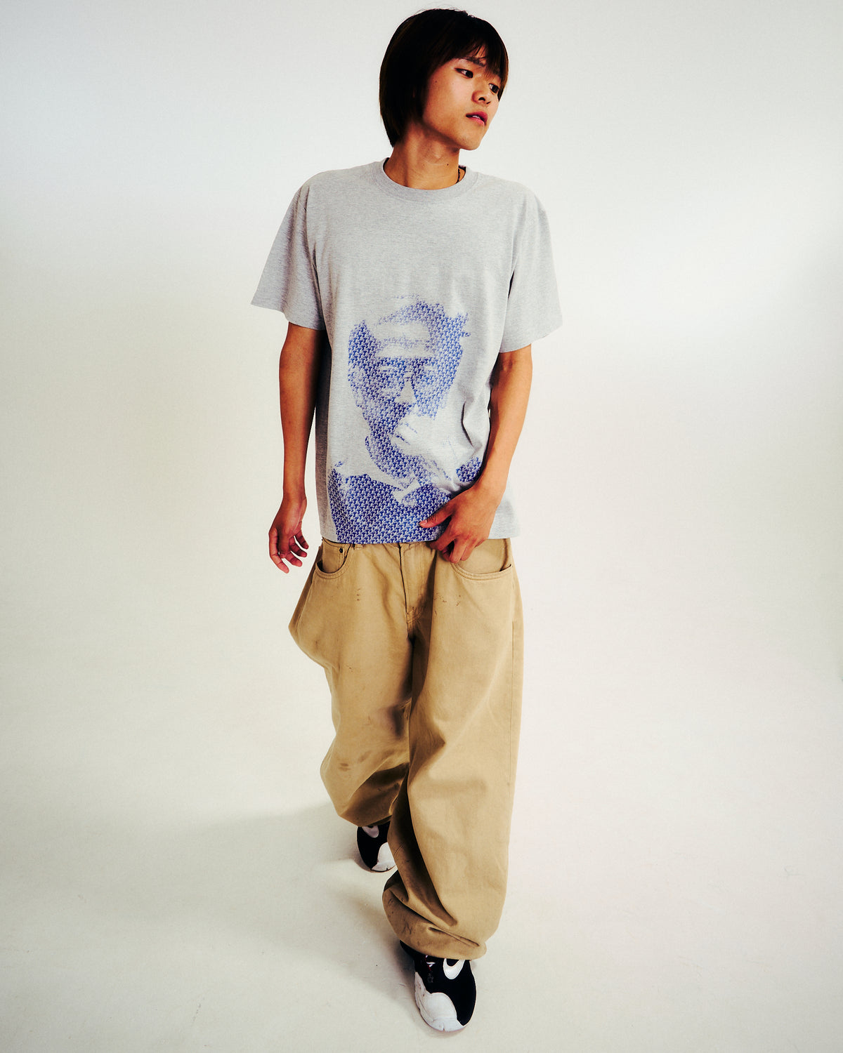 SUYAMA STATIONERY SHOP TEE